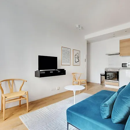 Magnificent - 2p - Arc De Triomphe París